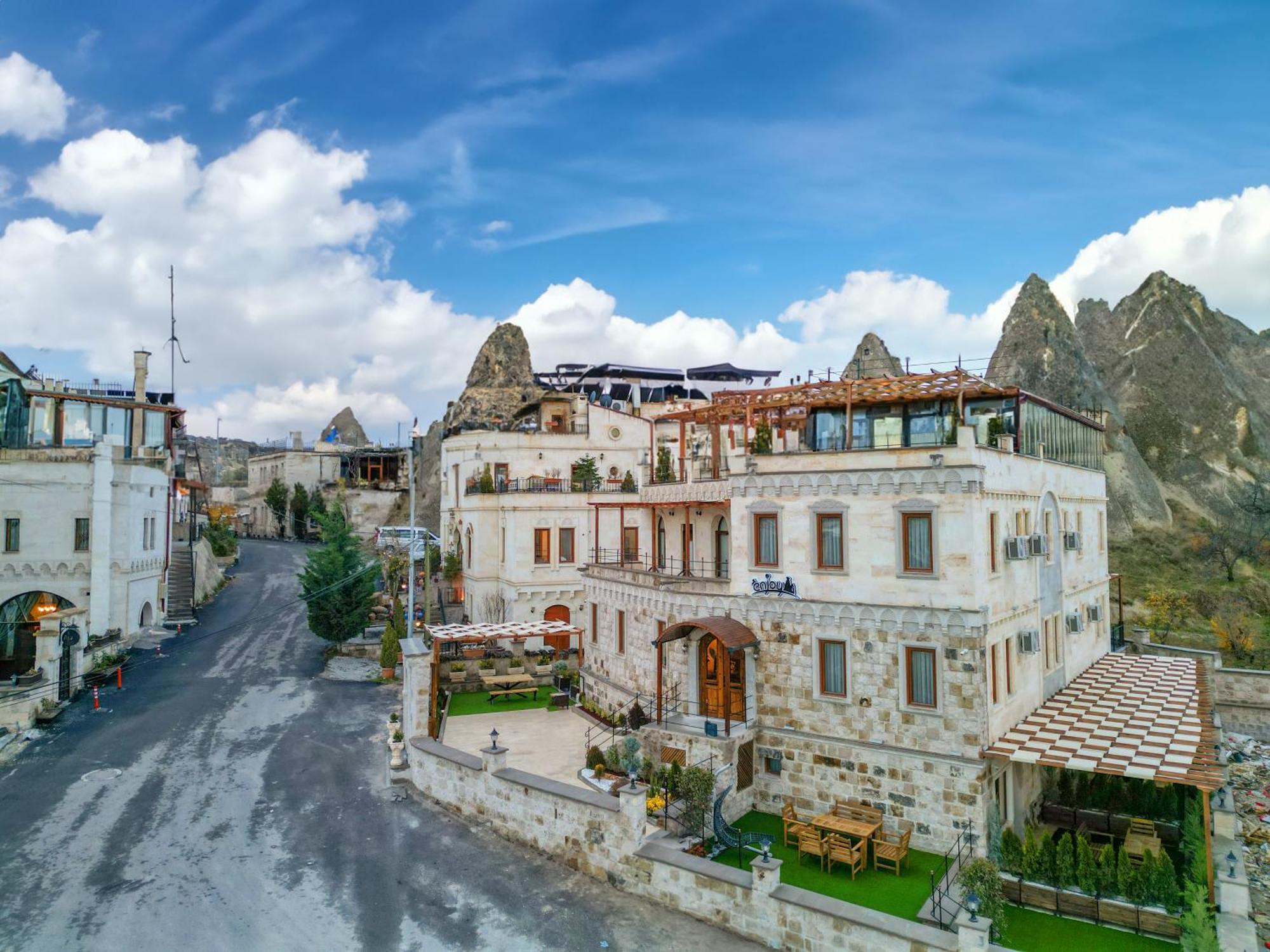Enjoy Stone Hotel Göreme Zewnętrze zdjęcie